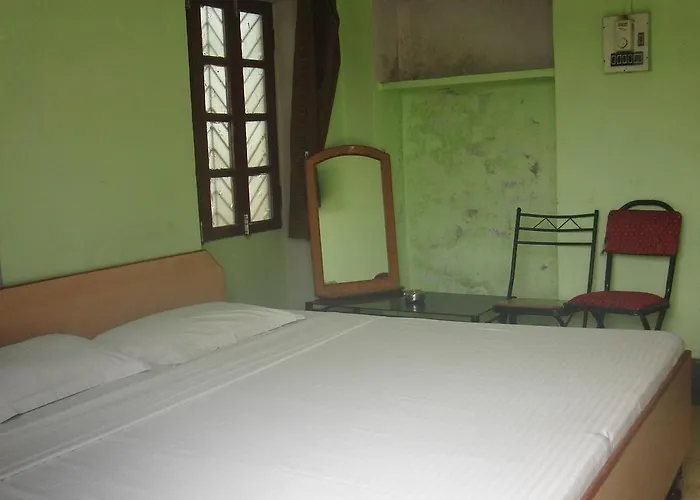 Shivakashi Guest House